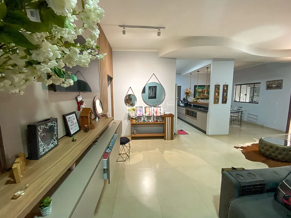 Casa, 2 quartos, 230 m² - Foto 20