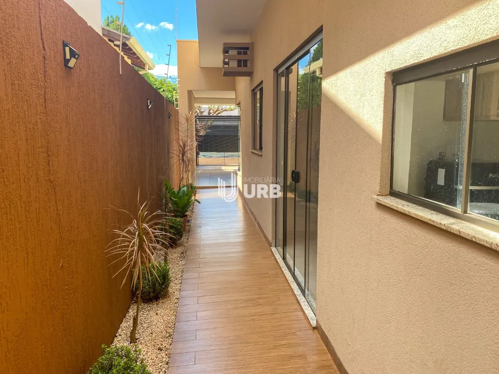 Casa, 3 quartos, 240 m² - Foto 24