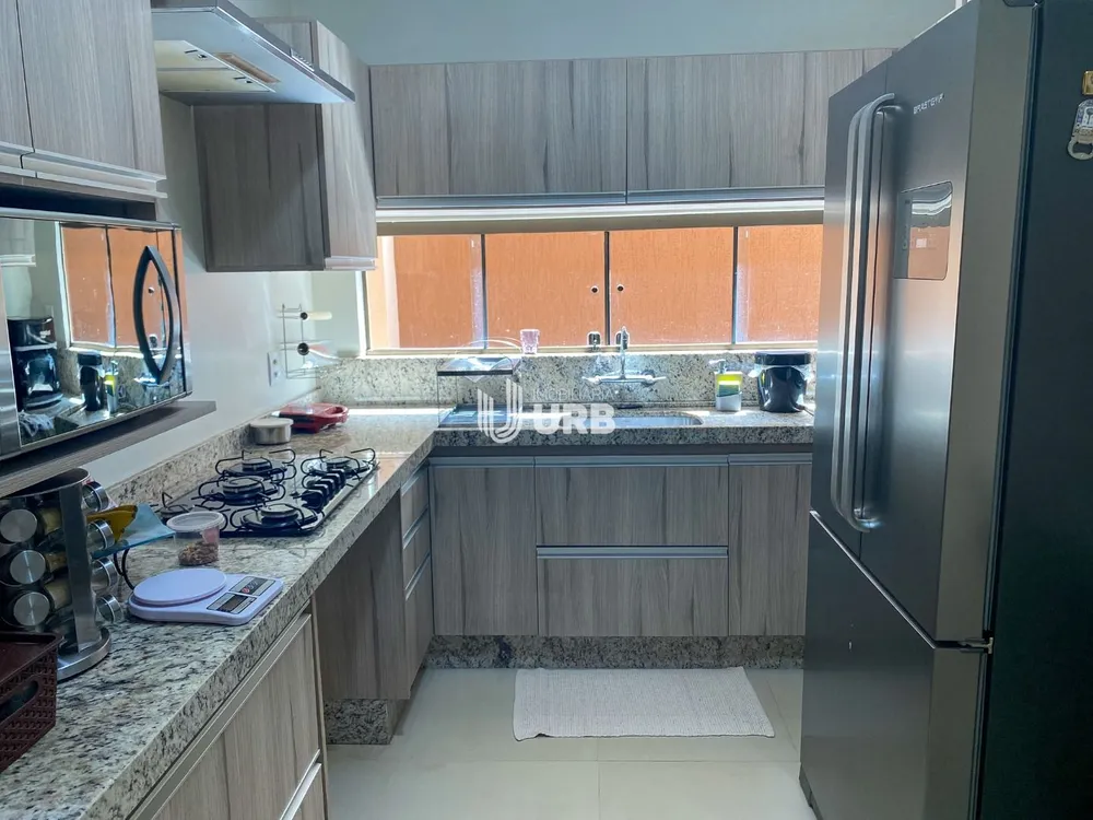 Casa, 3 quartos, 240 m² - Foto 7