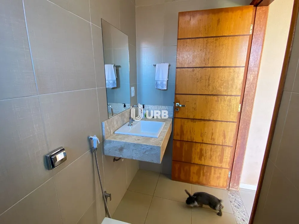 Casa, 3 quartos, 240 m² - Foto 23