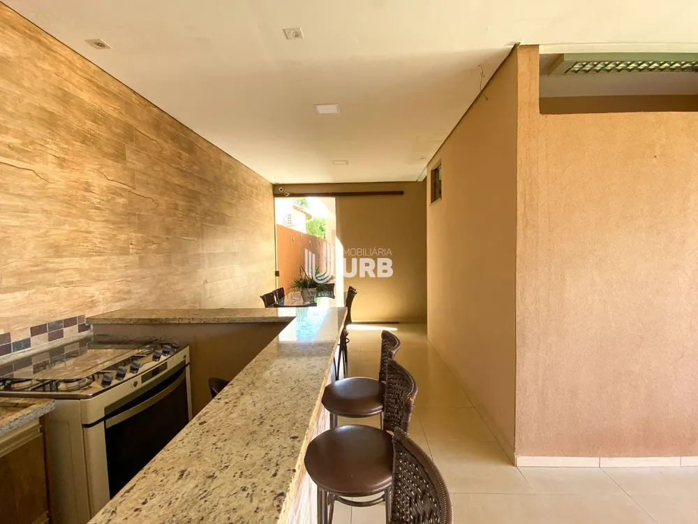 Casa, 3 quartos, 240 m² - Foto 18
