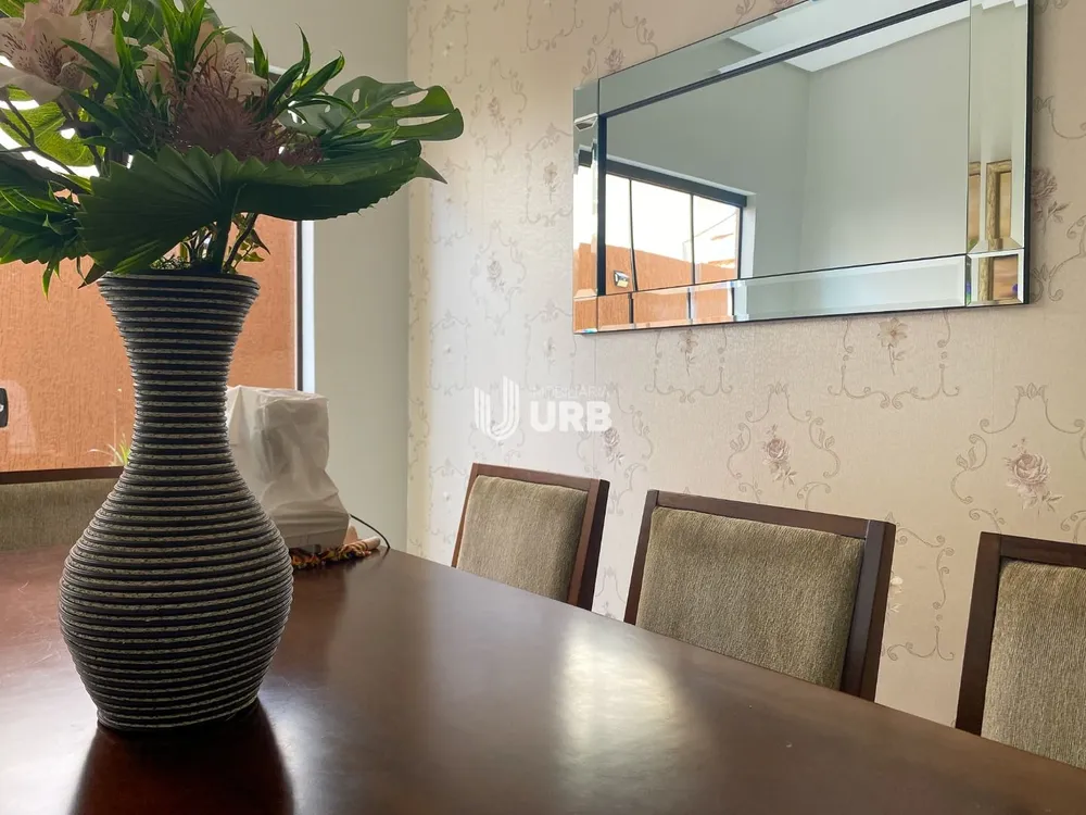 Casa, 3 quartos, 240 m² - Foto 9