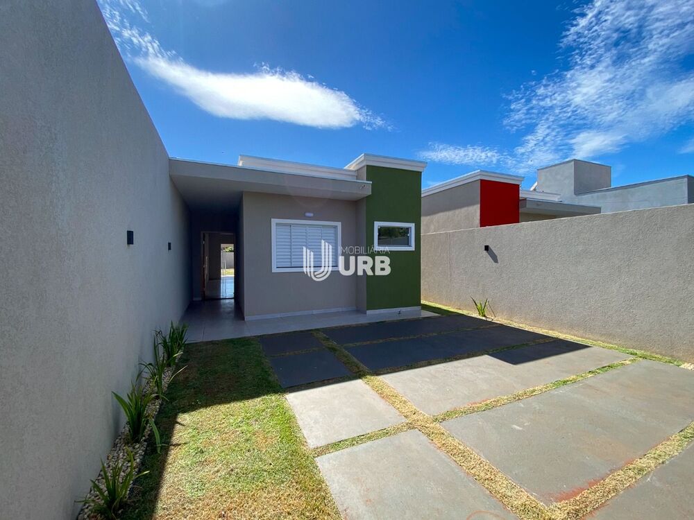 Casa à venda com 3 quartos, 81m² - Foto 2