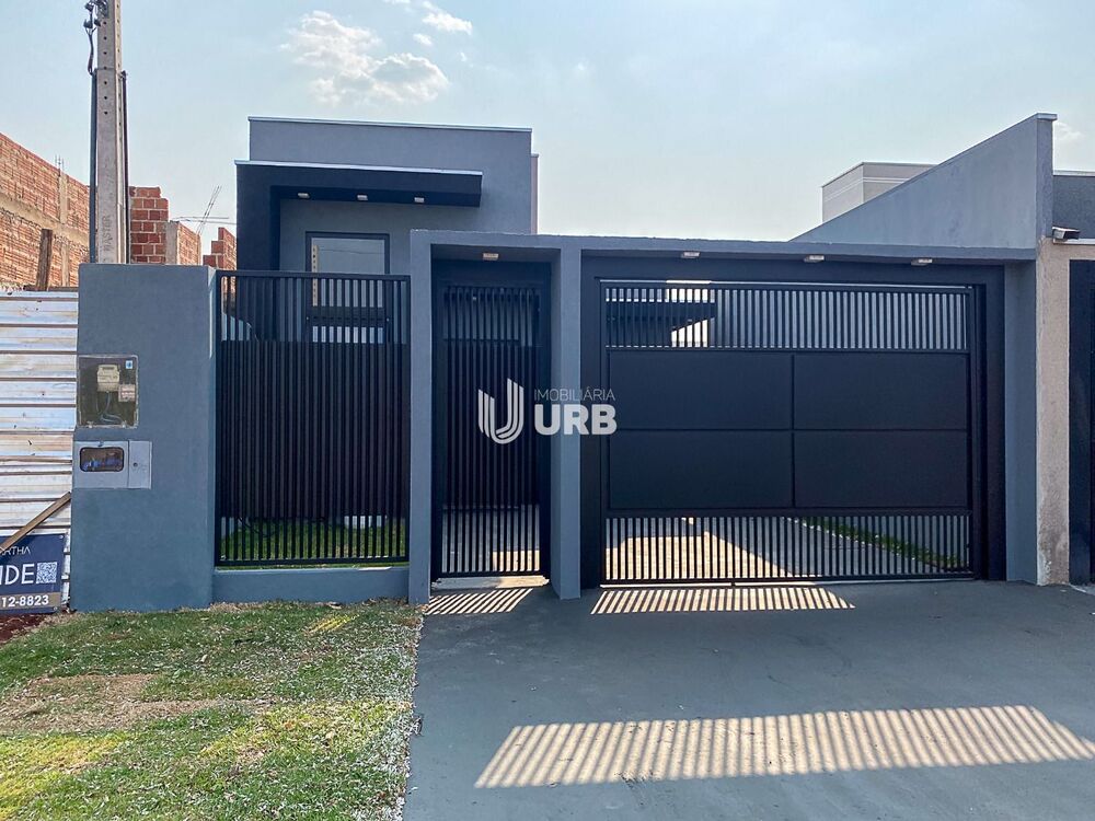 Casa à venda com 2 quartos, 69m² - Foto 1