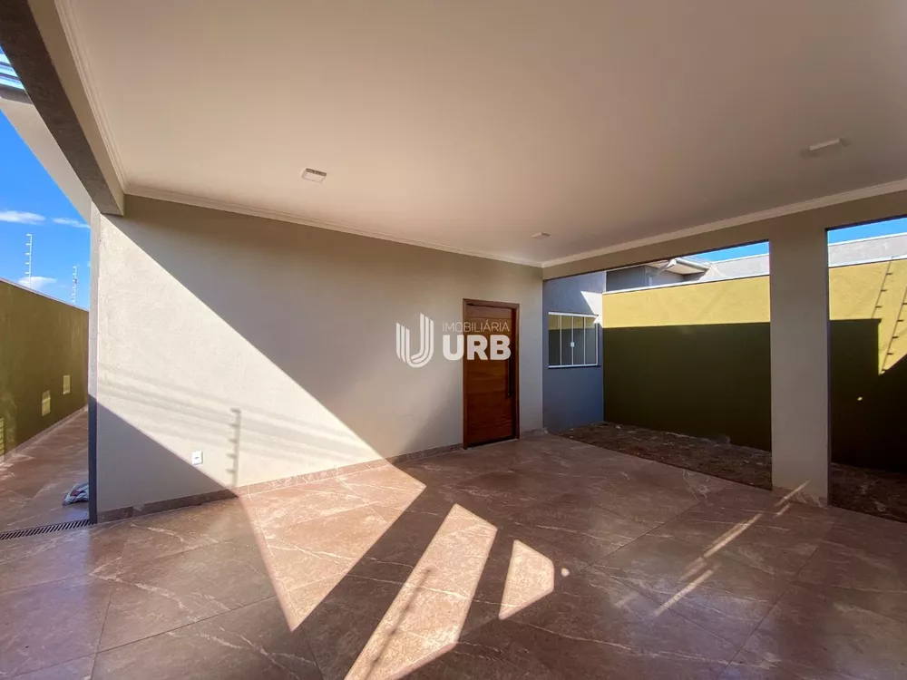 Casa à venda com 3 quartos, 98m² - Foto 3