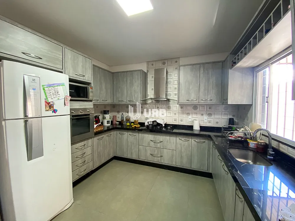 Casa, 3 quartos, 385 m² - Foto 6