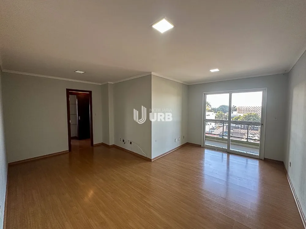 Apartamento, 3 quartos, 100 m² - Foto 2