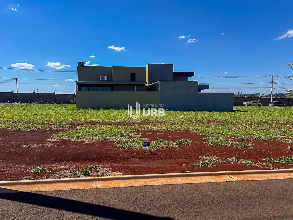 Loteamento e Condomínio, 200 m² - Foto 1