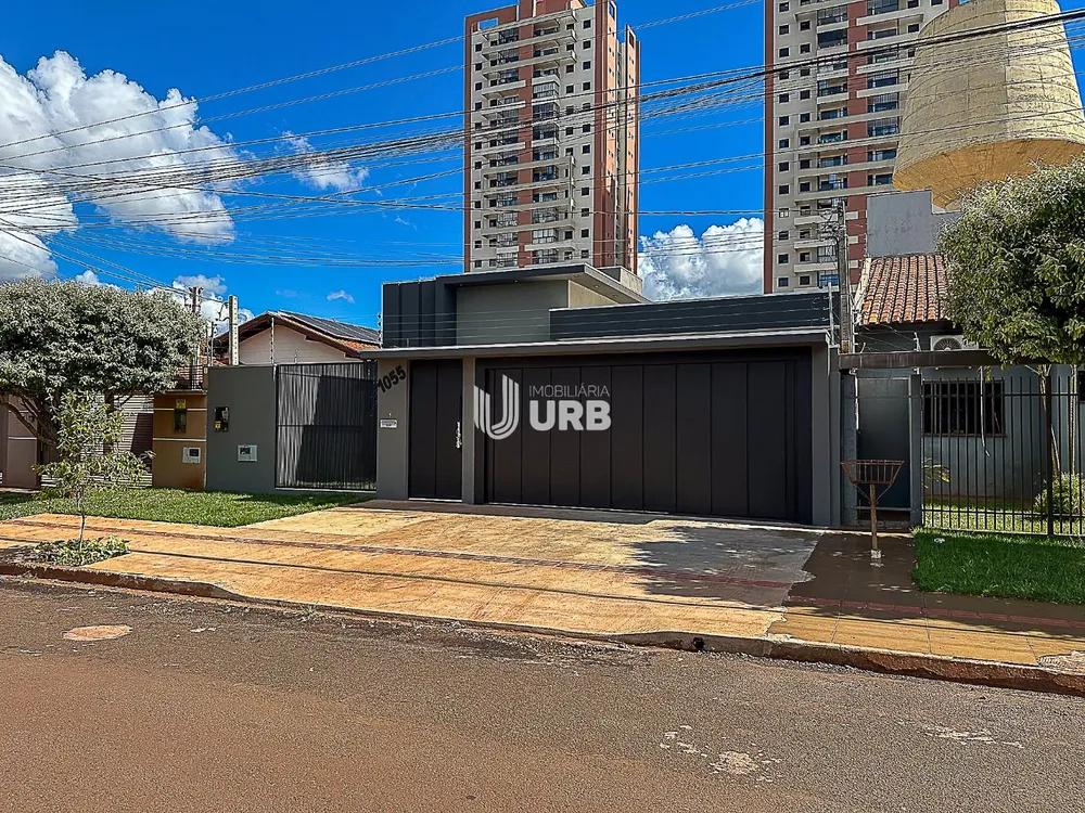 Casa, 3 quartos, 201 m² - Foto 2