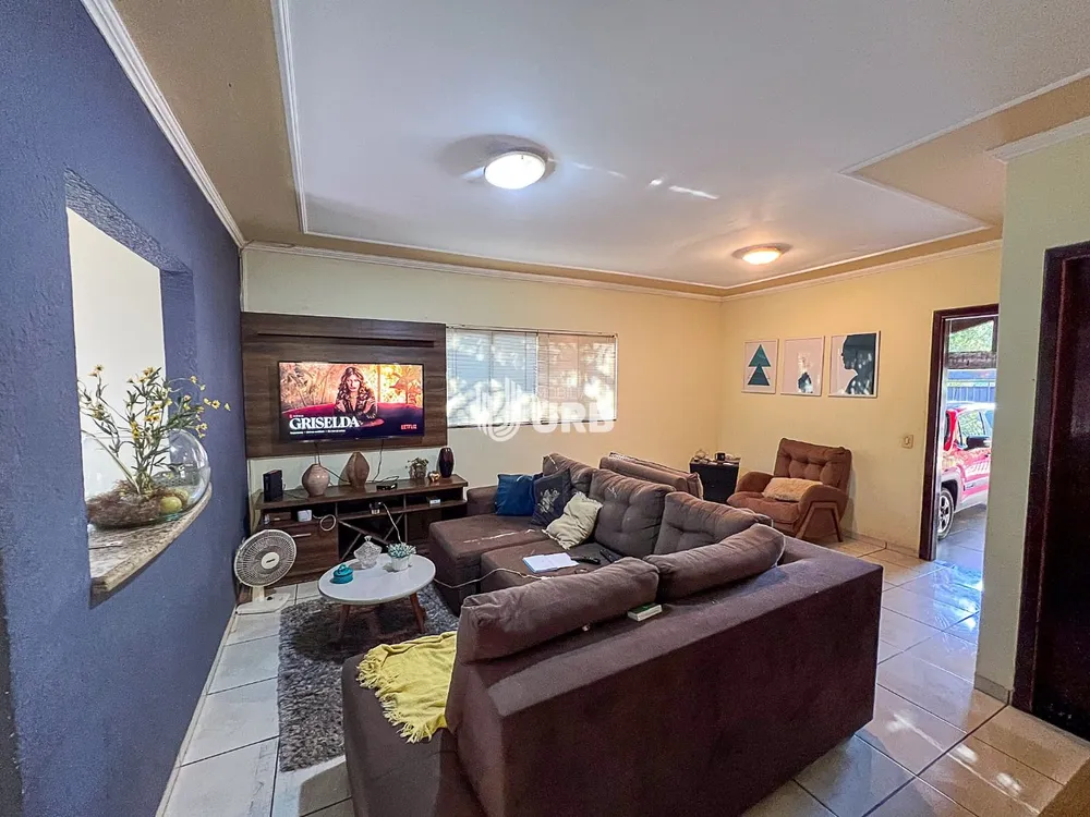 Casa, 3 quartos, 234 m² - Foto 6