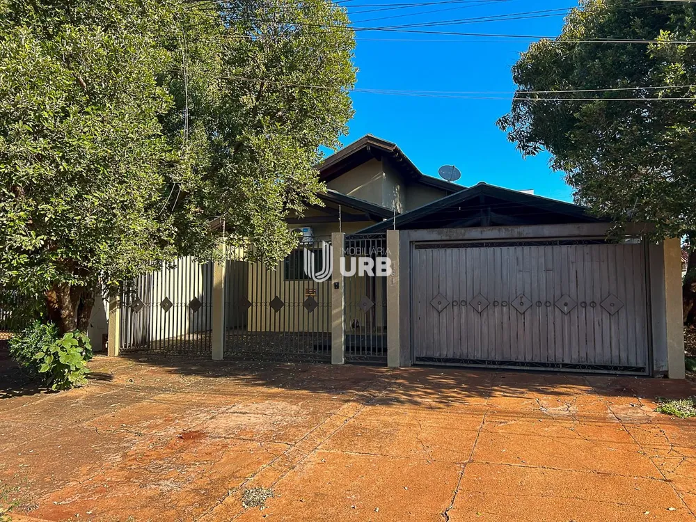Casa, 3 quartos, 234 m² - Foto 2