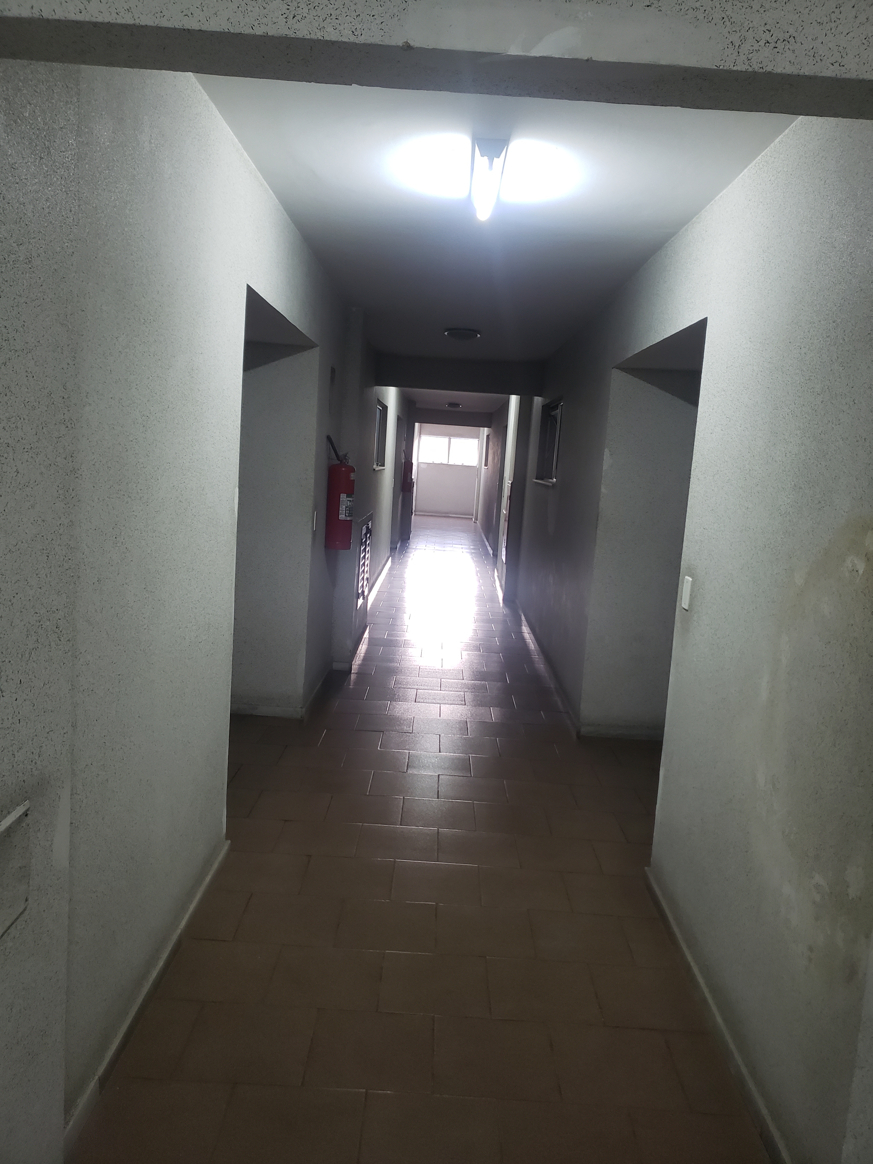 Apartamento à venda com 1 quarto, 40m² - Foto 10