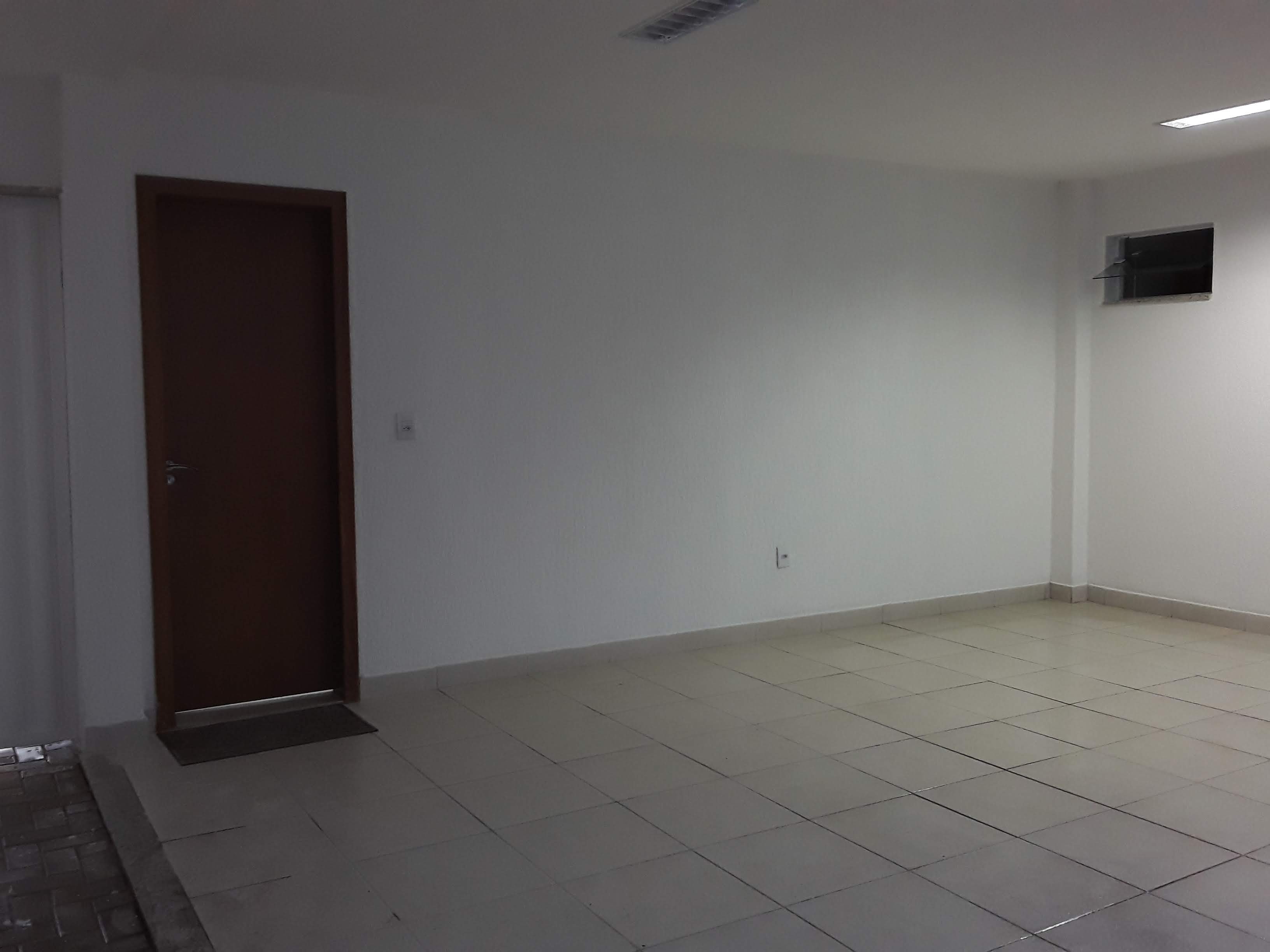 Casa à venda com 3 quartos, 280m² - Foto 14