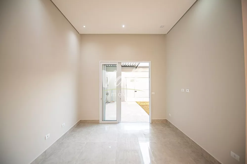 Casa à venda com 3 quartos, 156m² - Foto 4