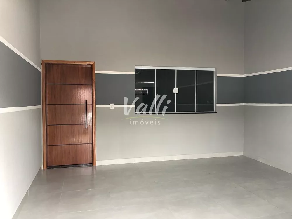 Casa à venda com 3 quartos, 110m² - Foto 1