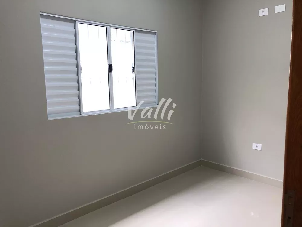 Casa à venda com 3 quartos, 110m² - Foto 4