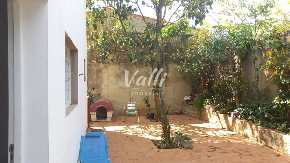 Casa à venda com 6 quartos, 265m² - Foto 10