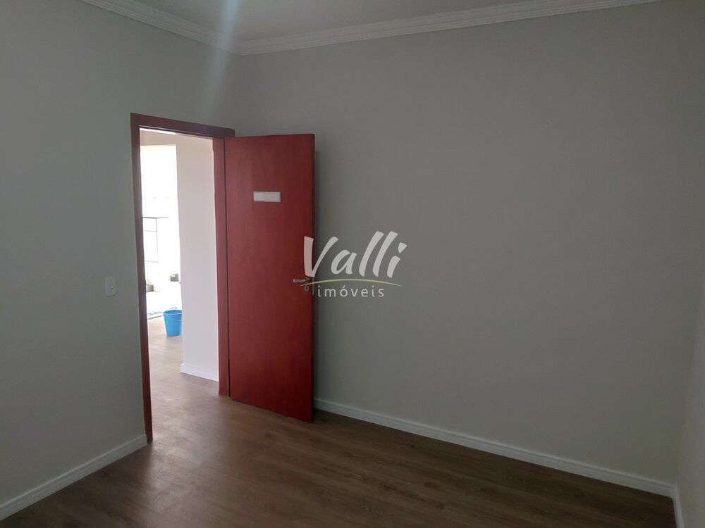 Apartamento à venda com 2 quartos, 72m² - Foto 3
