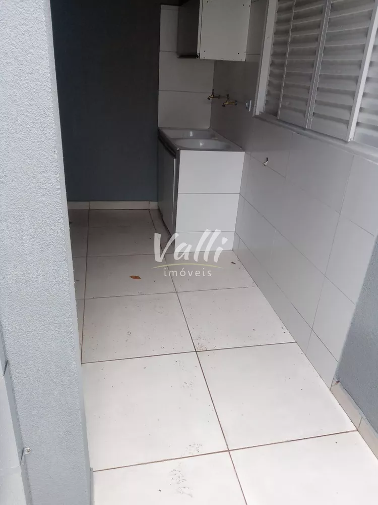 Casa à venda com 3 quartos, 125m² - Foto 2