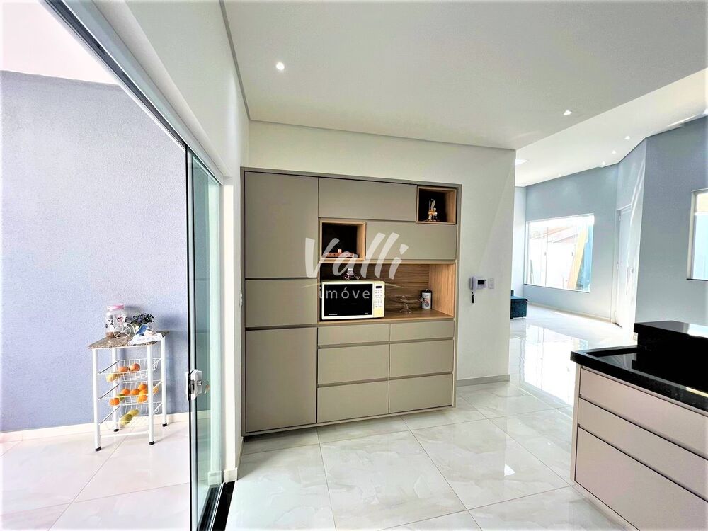 Casa, 3 quartos, 275 m² - Foto 1