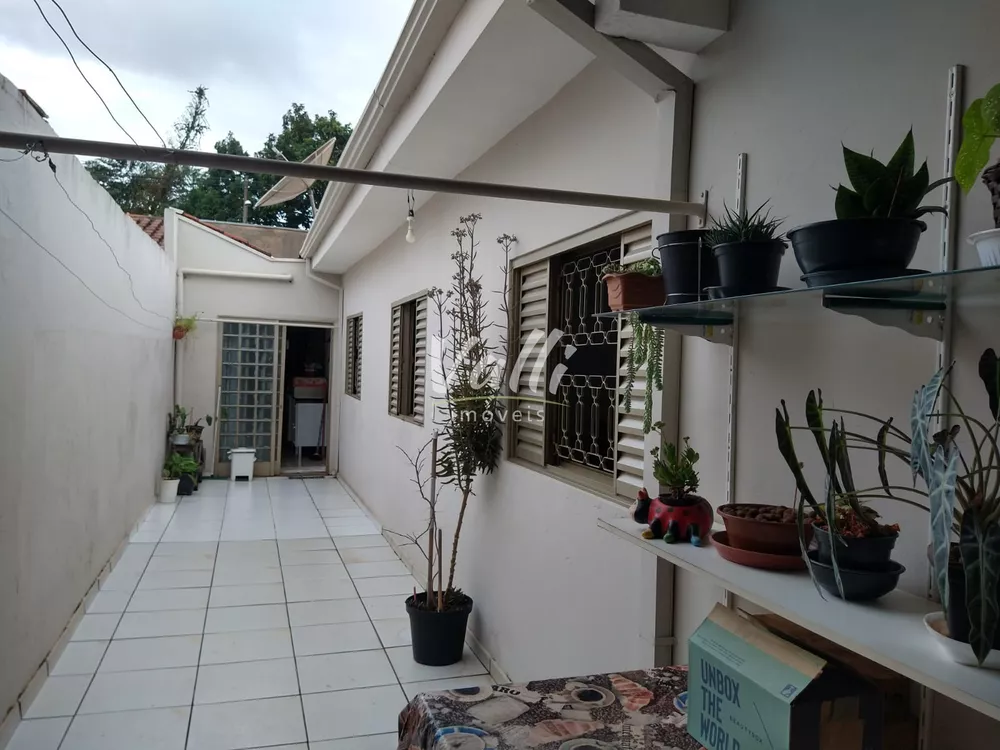 Casa à venda com 3 quartos, 110m² - Foto 2