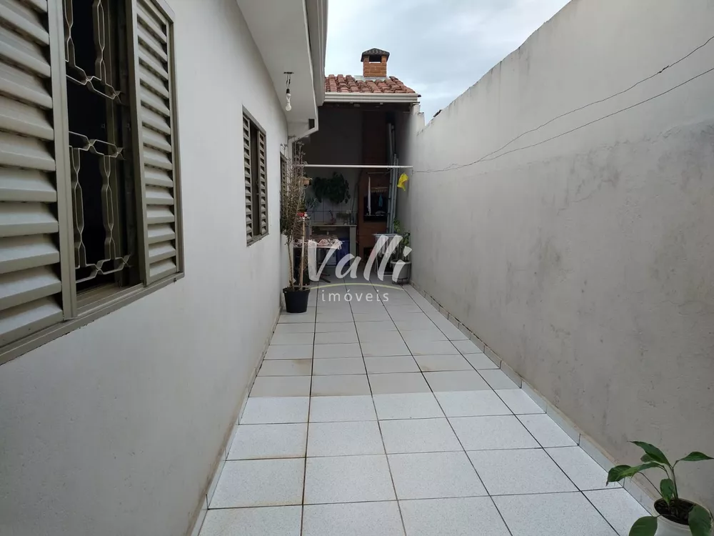 Casa à venda com 3 quartos, 110m² - Foto 11