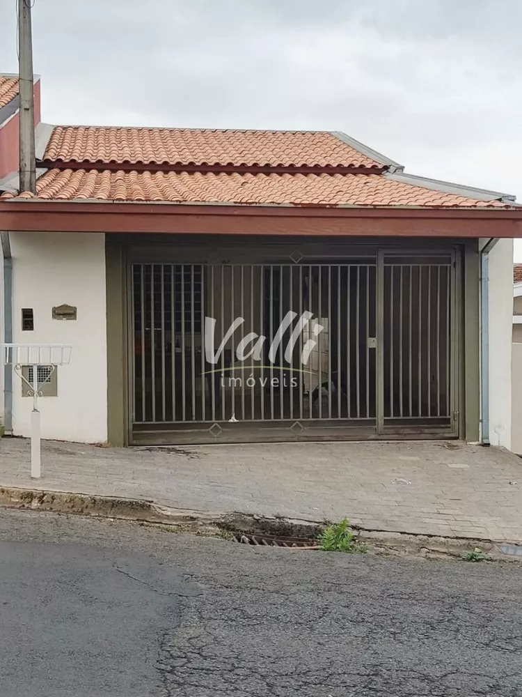 Casa à venda com 2 quartos, 150m² - Foto 1