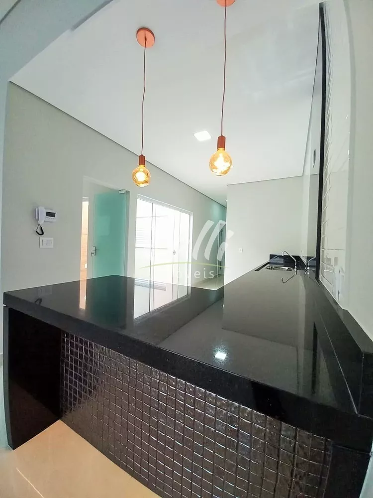 Casa à venda com 3 quartos, 150m² - Foto 6