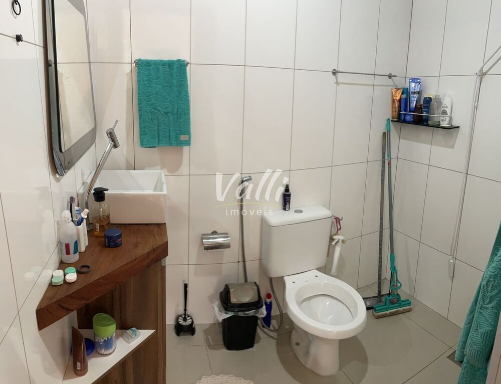Chácara à venda com 2 quartos, 1600m² - Foto 2