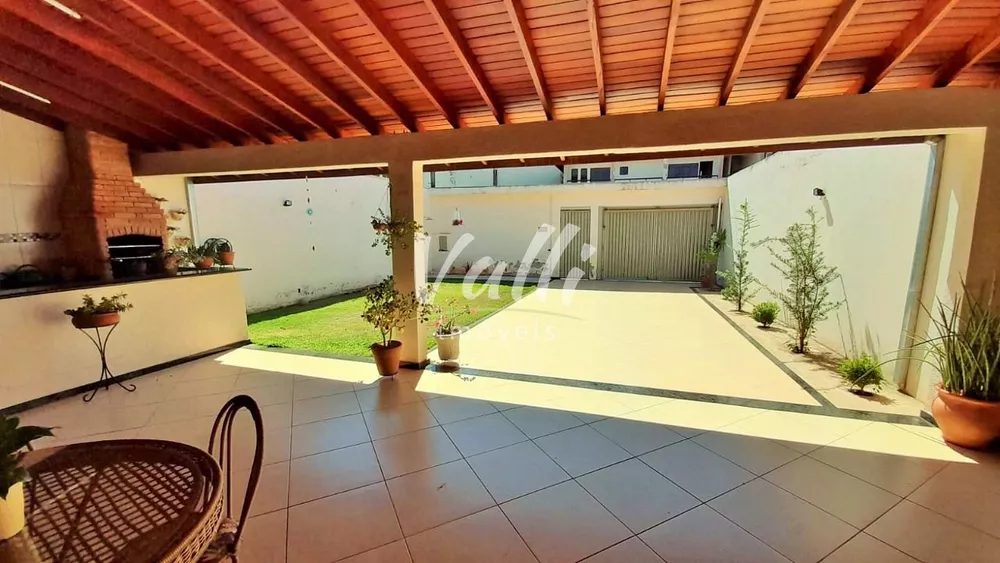 Casa à venda com 3 quartos, 250m² - Foto 13