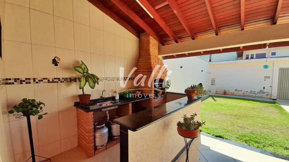 Casa à venda com 3 quartos, 250m² - Foto 7