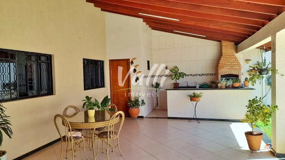 Casa à venda com 3 quartos, 250m² - Foto 5