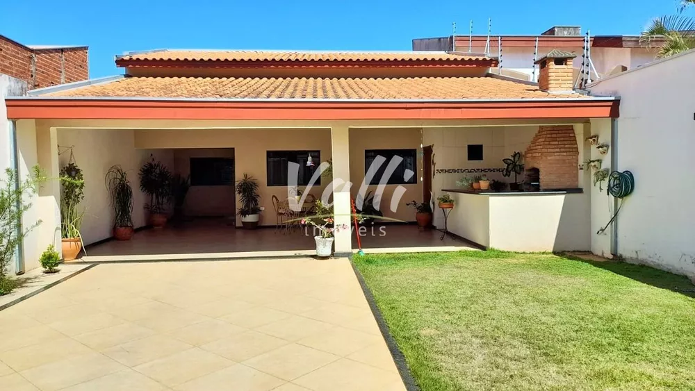 Casa à venda com 3 quartos, 250m² - Foto 1