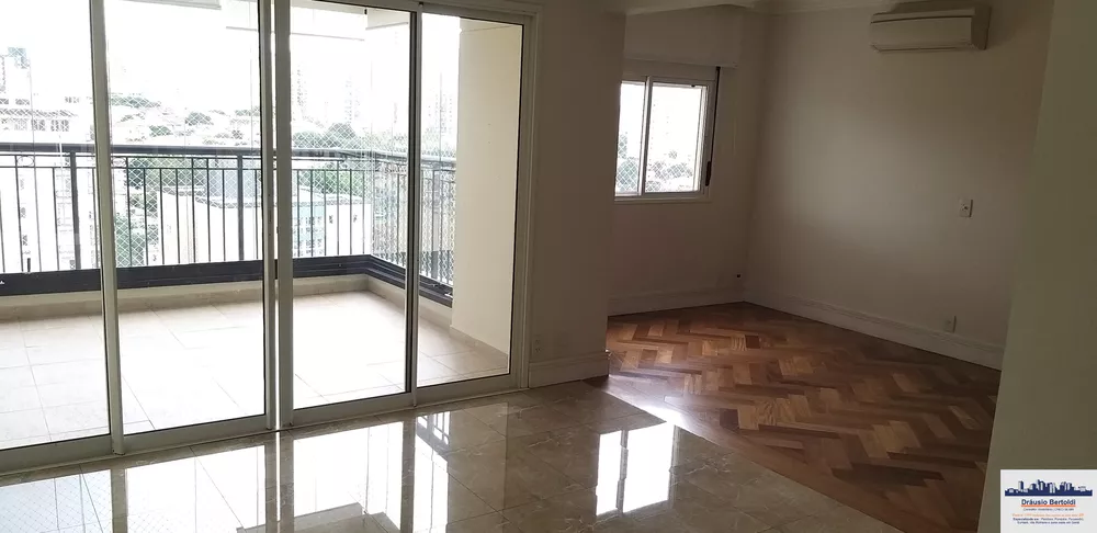 Apartamento à venda com 3 quartos, 106m² - Foto 2