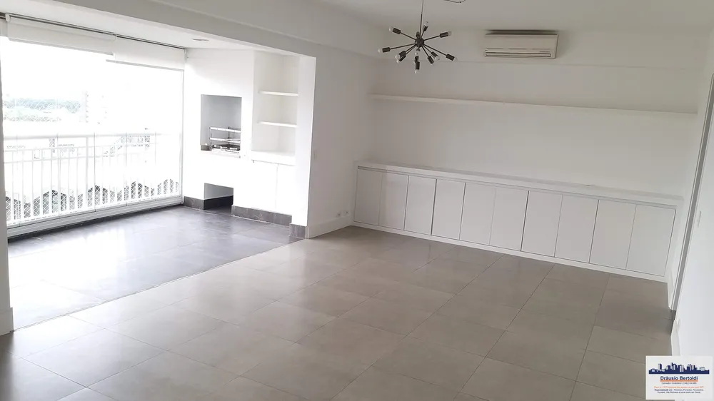 Apartamento, 3 quartos, 141 m² - Foto 1