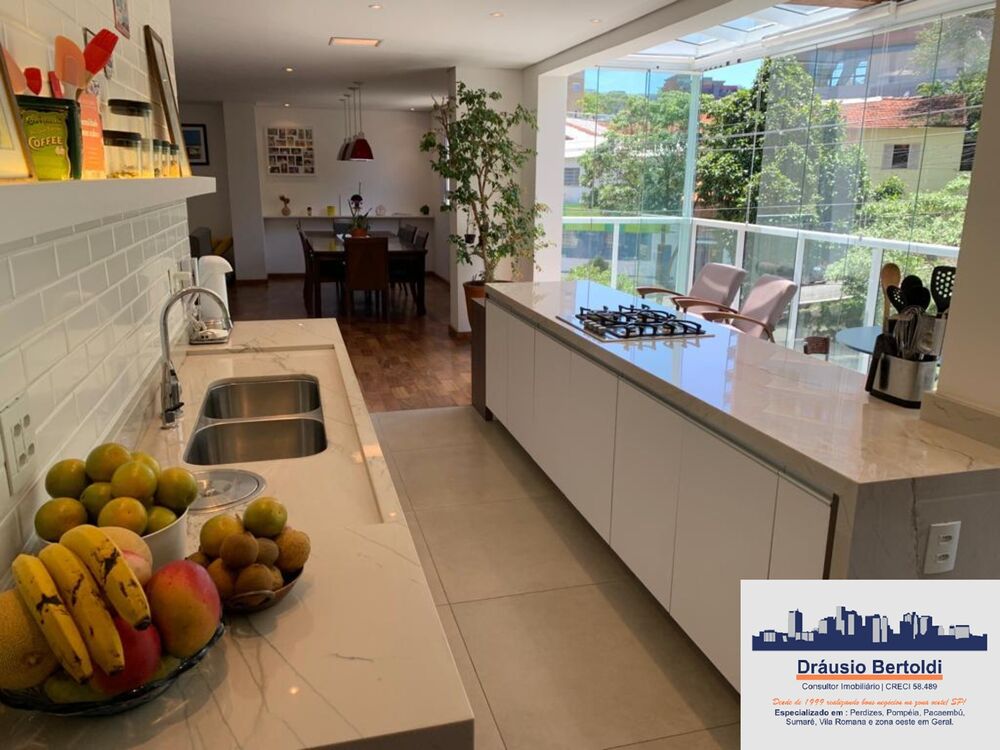 Apartamento, 4 quartos, 232 m² - Foto 2