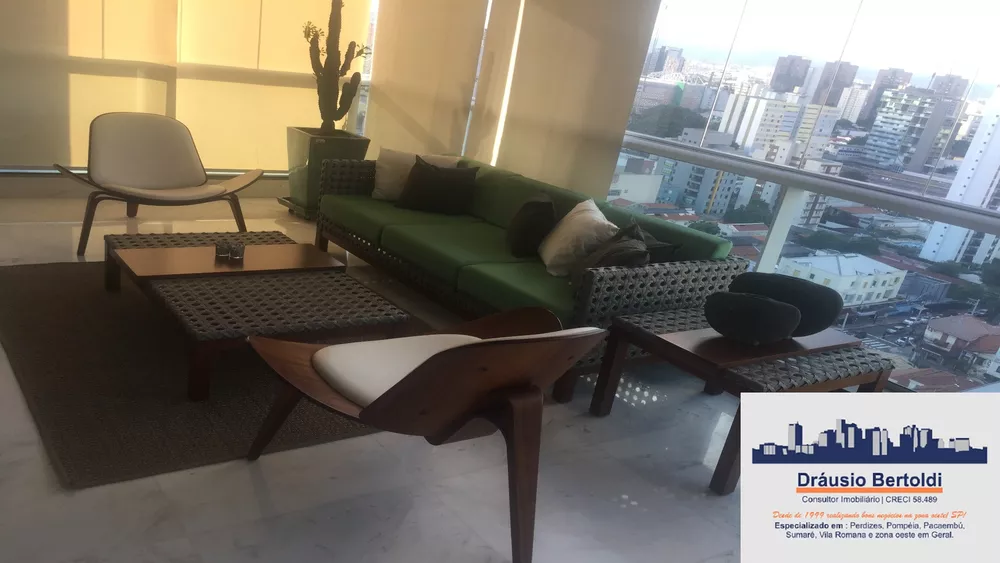 Apartamento à venda com 4 quartos, 225m² - Foto 1