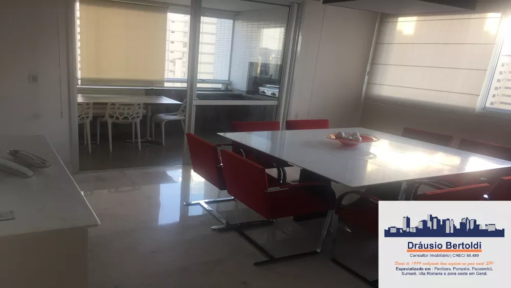 Apartamento à venda com 4 quartos, 225m² - Foto 3