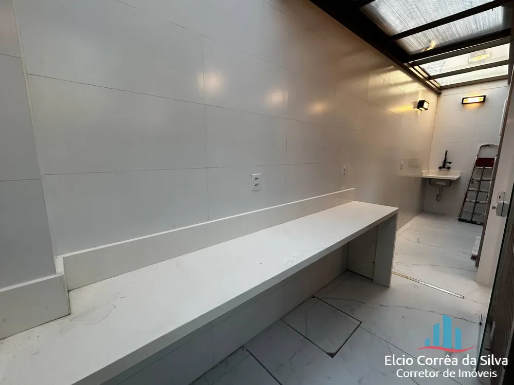 Casa, 5 quartos, 240 m² - Foto 3