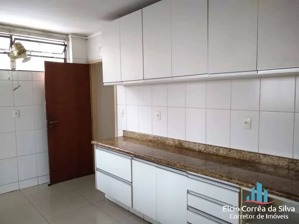 Casa, 3 quartos, 240 m² - Foto 3