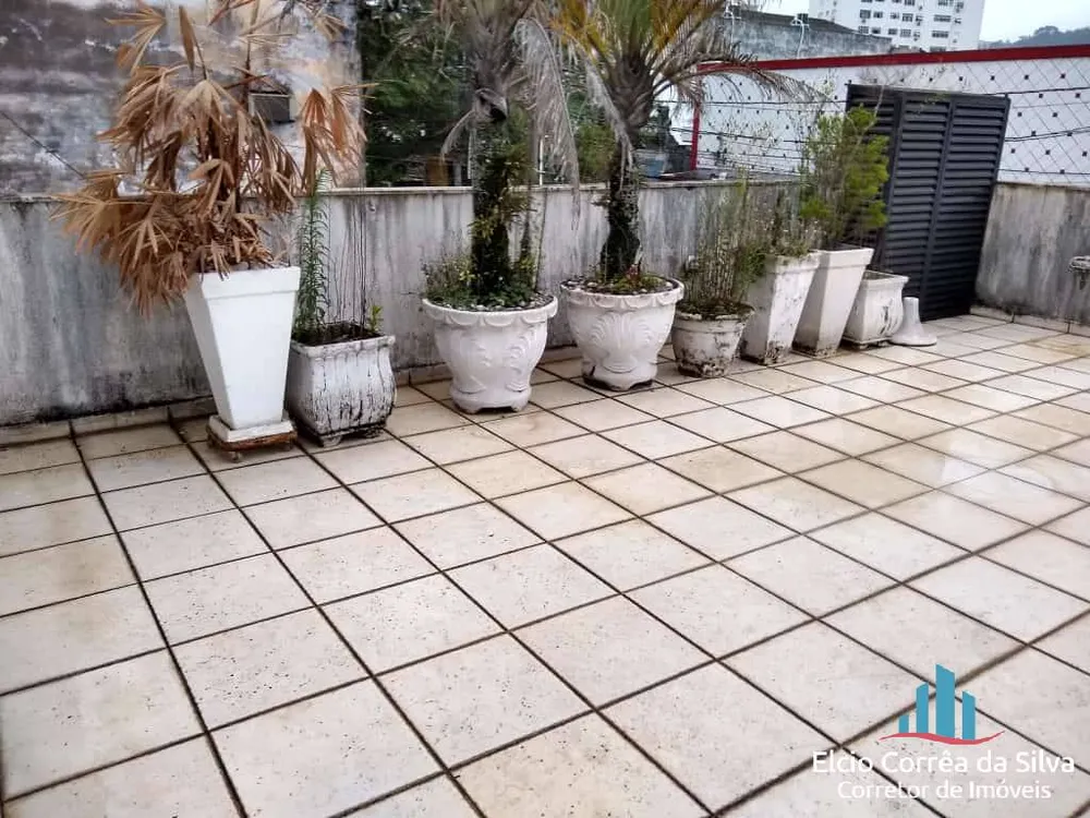 Casa, 3 quartos, 240 m² - Foto 1