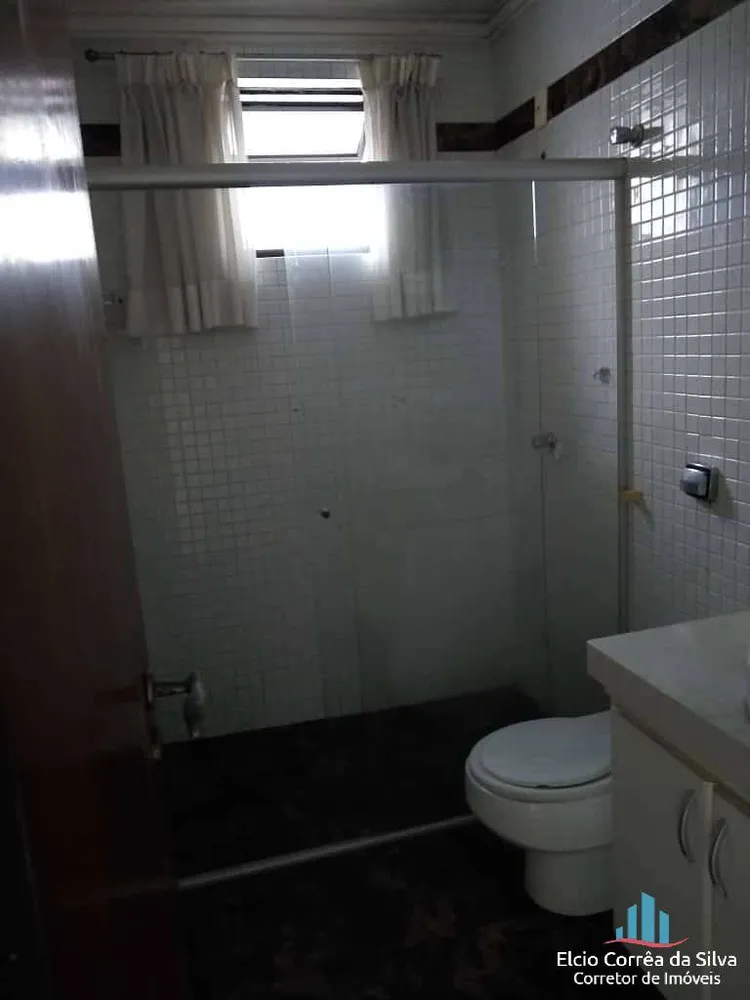 Casa, 3 quartos, 240 m² - Foto 10