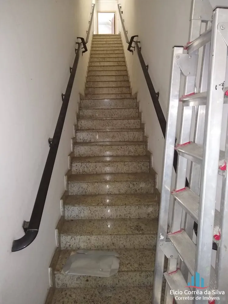 Casa, 3 quartos, 240 m² - Foto 12