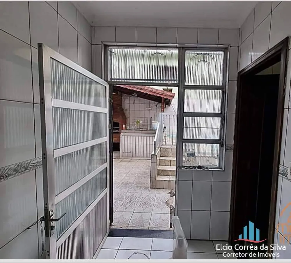 Casa, 3 quartos, 270 m² - Foto 4