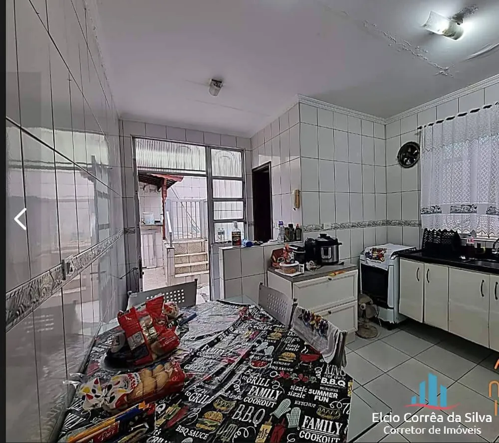 Casa, 3 quartos, 270 m² - Foto 11