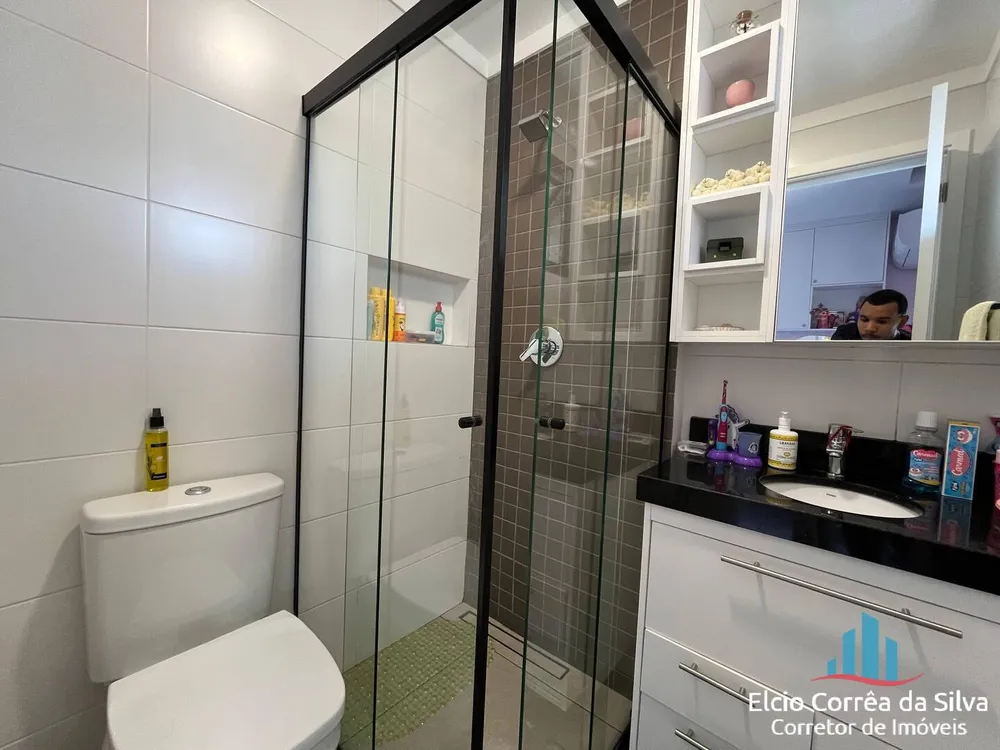 Apartamento, 3 quartos, 228 m² - Foto 2