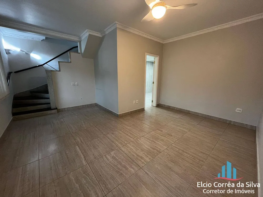 Casa, 3 quartos, 236 m² - Foto 4