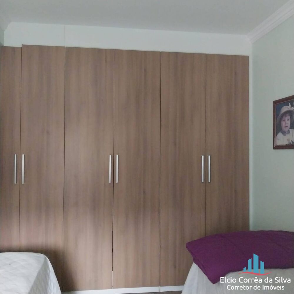 Apartamento à venda com 2 quartos, 77m² - Foto 4