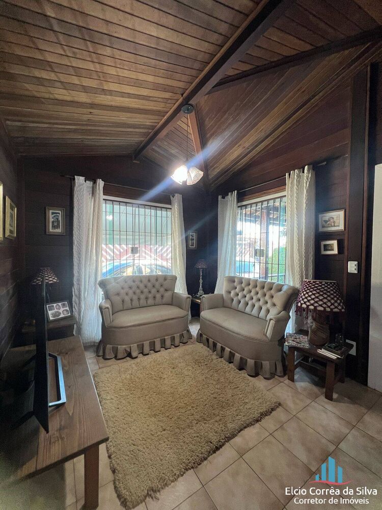 Casa, 3 quartos, 196 m² - Foto 2