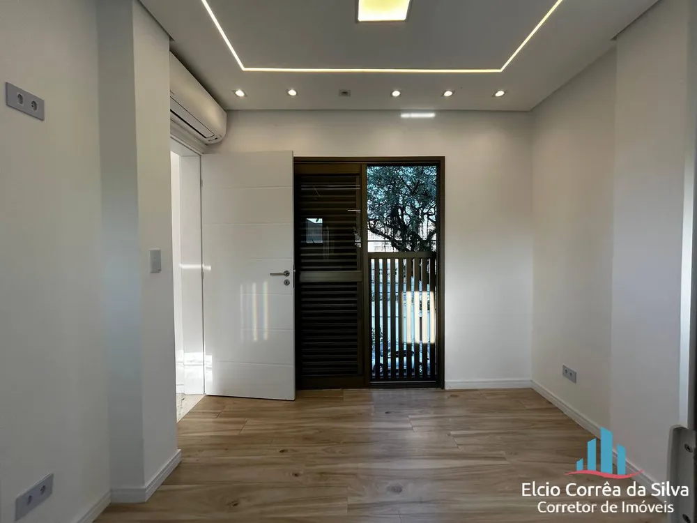 Casa, 5 quartos, 240 m² - Foto 3